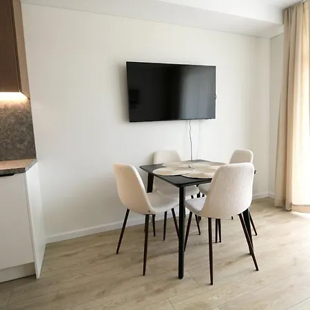 شقة Stylish In Visoriai Fast Wi-fi فيلنيوس