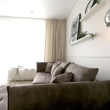 Stylish In Visoriai Fast Wi-fi شقة *