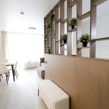 شقة Stylish In Visoriai Fast Wi-fi